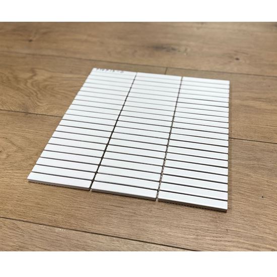 Picture of White Matt Finger Mosaic FTDF12-0